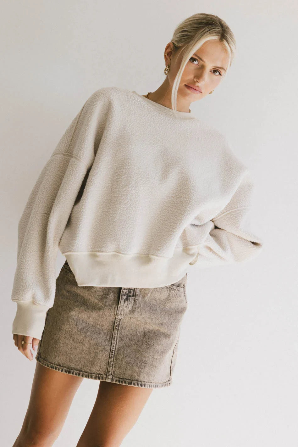 Reversible Sherpa Sweatshirt in Cream