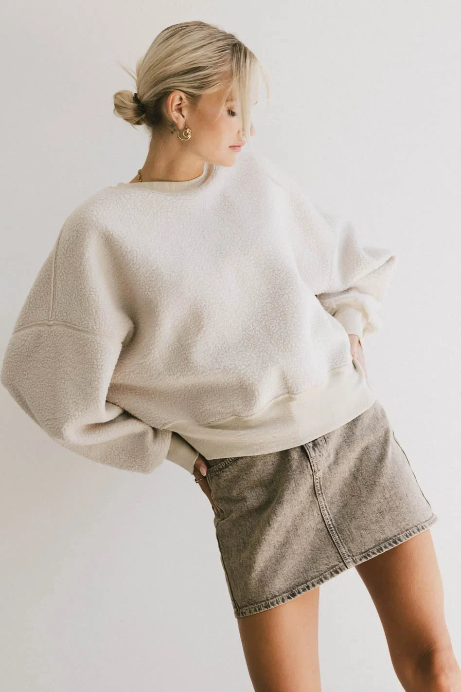 Reversible Sherpa Sweatshirt in Cream