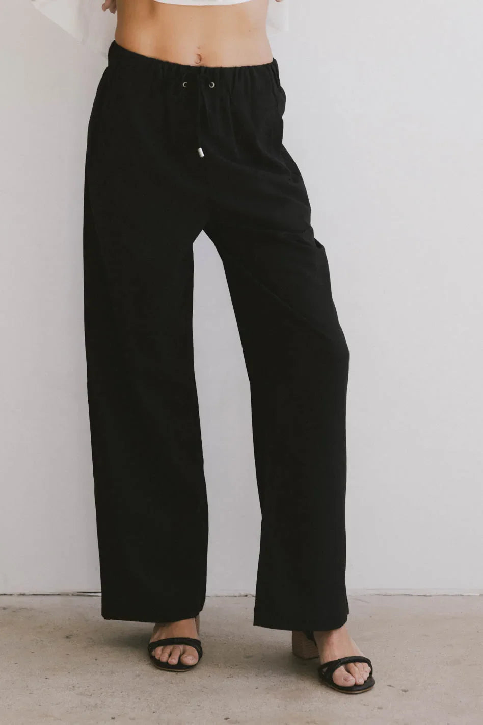 Eslyn Baggy Pants in Black