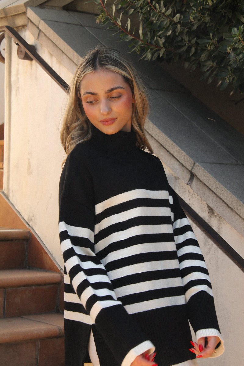 Black Striped Print Knit Sweater