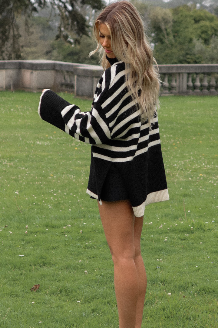 Black Striped Print Knit Sweater